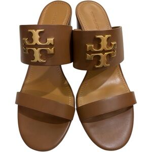 Tory Burch Tan Sandals with Gold Logo